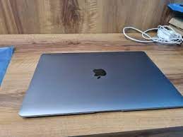 Refurbished MacBook Air 2020 M1